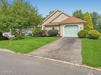 3 Strawberry Lane
