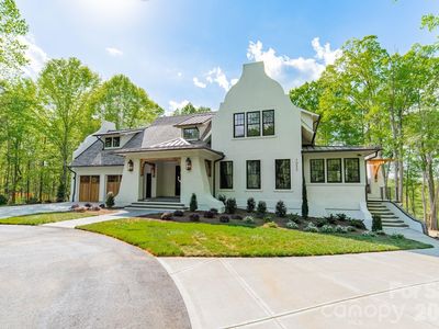 1052 Ventosa Dr