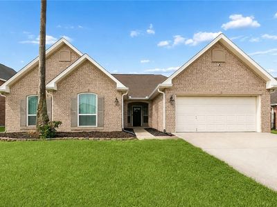 128 Evangeline Trce