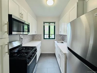 1680 Metropolitan Avenue #6D