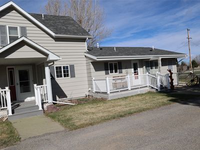 105 Dupuyer Ave