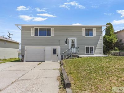 1066 Rocky Point Rd