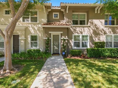 24085 Avocado Ln