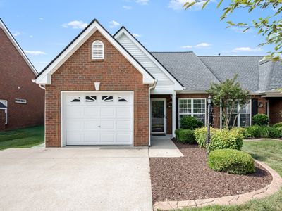 348 Golfview Ct