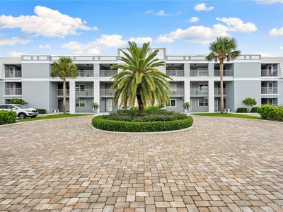 2743 Ocean Dr APT 40E