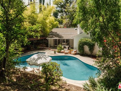 22370 Macfarlane Dr