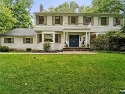 105 Deerhorn Ct