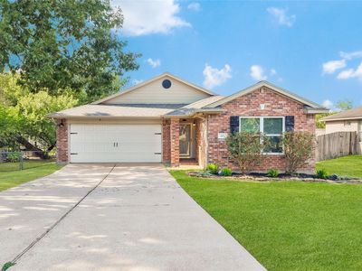 207 Leisure Ln