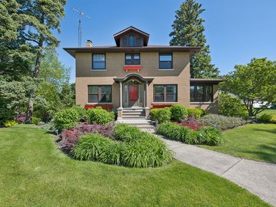 1103 Black Rd