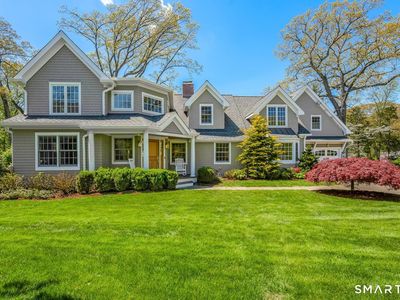 18 Phillips Lane