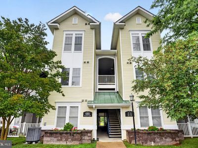 6161 Willow Pl APT 205