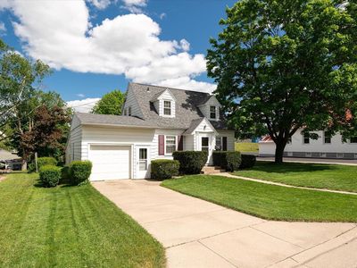 403 North Rock Avenue