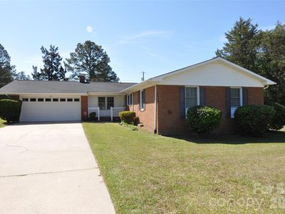 558 Sunrise Blvd