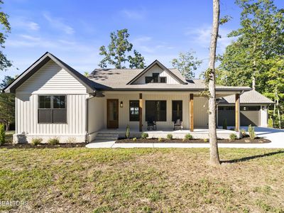 124 Markham Ln