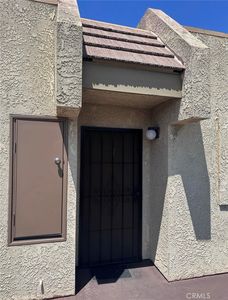 460 Salem St APT 17