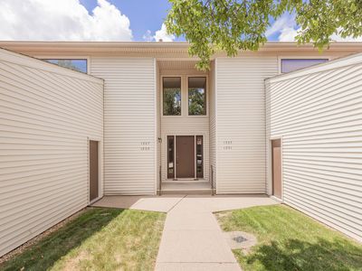 1205 35th Street Dr