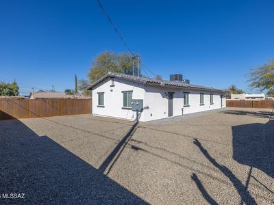3044 N Estrella Ave #B