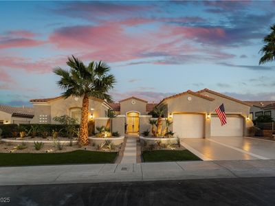 4796 Riva De Romanza St