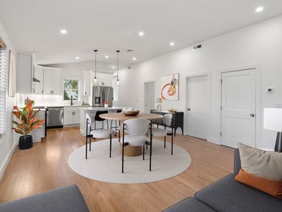 43-45 Wellington St #3