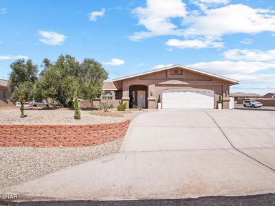 1136 McCulloch Blvd S