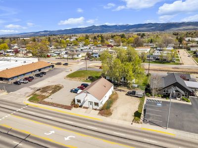 700 & 702 S 1st St