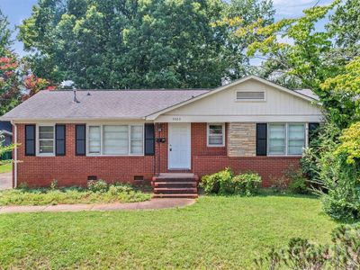 3029 Rosehill Dr