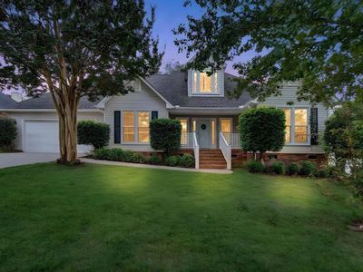 17 Arbordale Ln