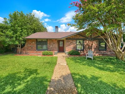 2929 Spring Brook Dr