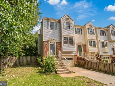 3701 Roxbury Ln