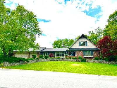 3141 Tremont Blvd