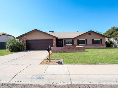 3551 W JOAN DE ARC Avenue