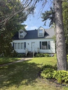 823 S 15th Ave