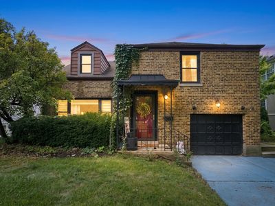 Property at 390 Bartram Rd, Riverside, IL