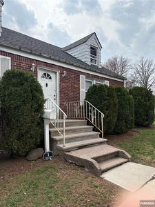 Property at 137 Oakland St, Englewood, NJ