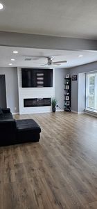1930 Mayfield Rd