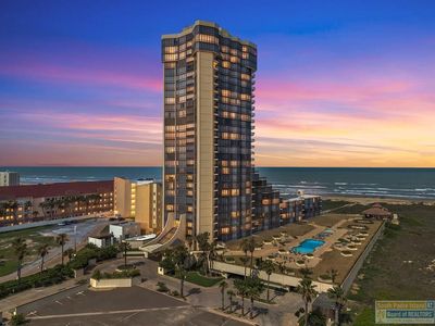 334 Padre Blvd #208