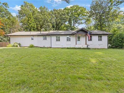 2165 Lower Roswell Rd