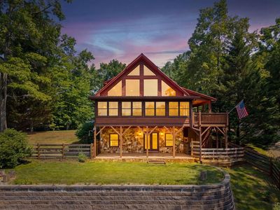 225 Skyland Trl