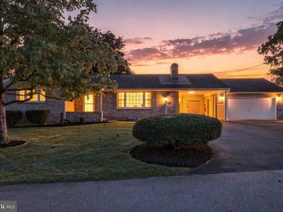 30 Birchway Dr