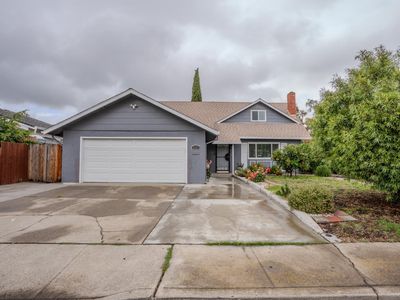 536 San Dimas Street