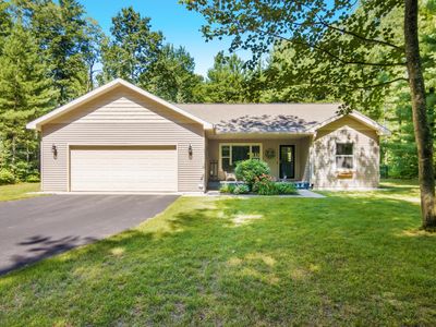1691 Round Lake Rd