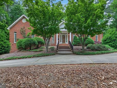 110 Greystone Dr