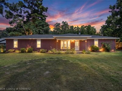 1100 W Main St
