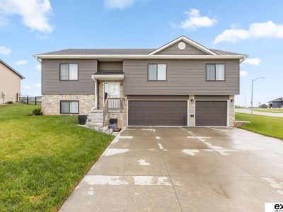 Property at 1321 Olivia Dr, Eagle, NE