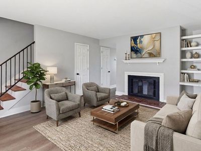 731 Fox Ridge Dr
