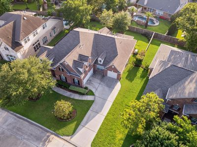 91 W Hullwood Cir