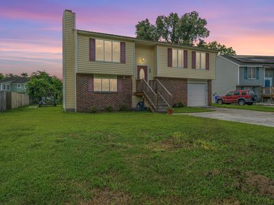 4921 Sierra Ct