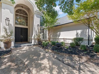 921 Fairway View Dr