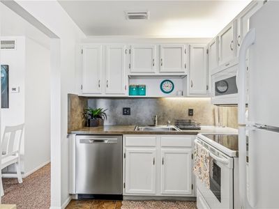29 Pine Arbor Ln APT 204