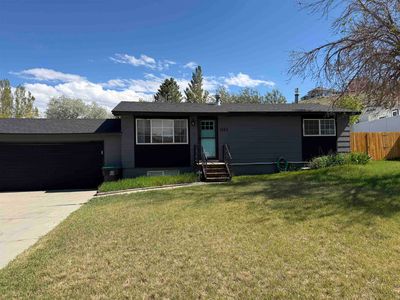 1065 Indian Hills Dr